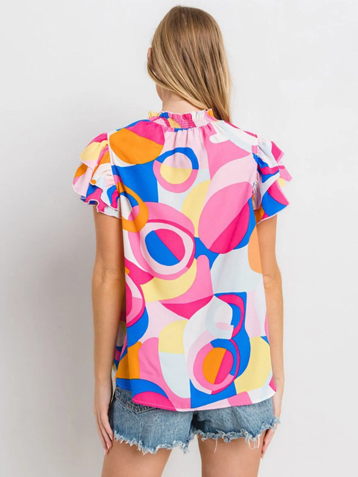 WOMEN'S SHORT RUFFLE SLEEVE MOCH NECK MULTI PRINT TUNIC BLOUSE