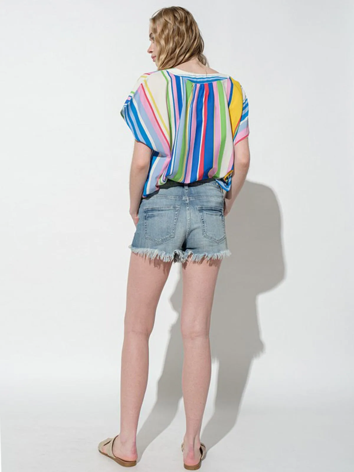 WOMEN'S SHORT SLEEVE V-NECK COLORBLOCK TUNIC TOP