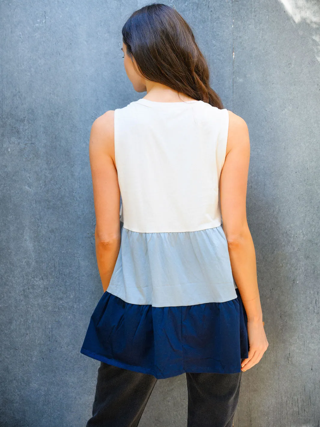 WOMEN'S SLEVELESS COLOR BLOCK TIERED RUFFLE KNIT TANK TOP