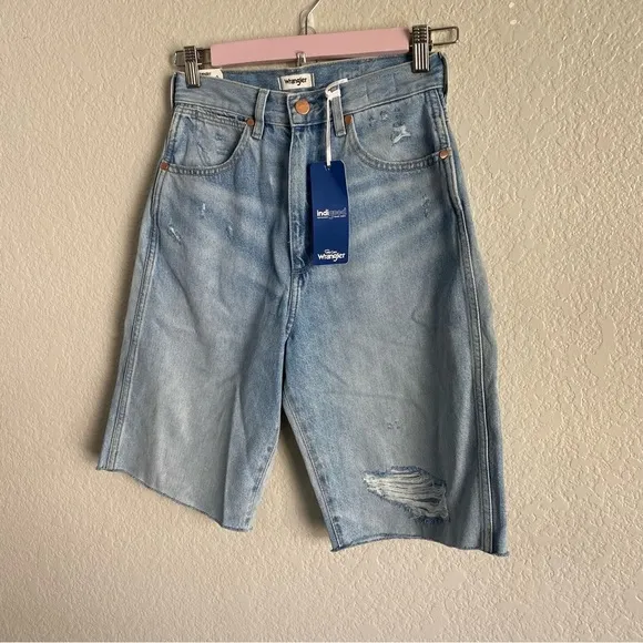 Women’s Wrangler Festival Bermuda High Rise Shorts