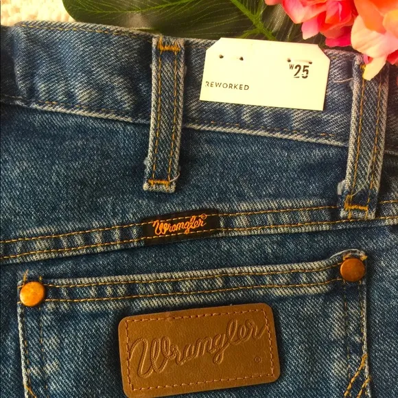 WRANGLER Reworked Shorts